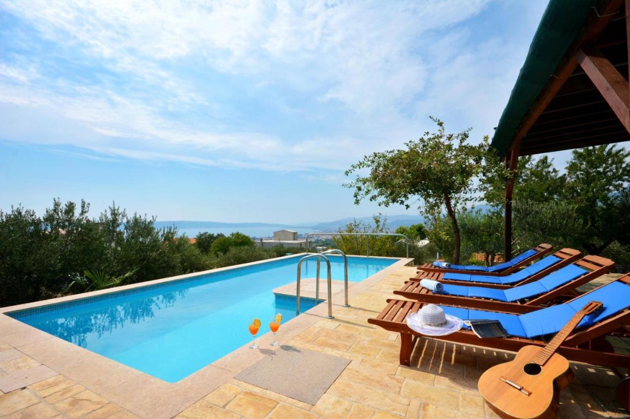 Holiday Home Nevenka Kastela Exterior photo