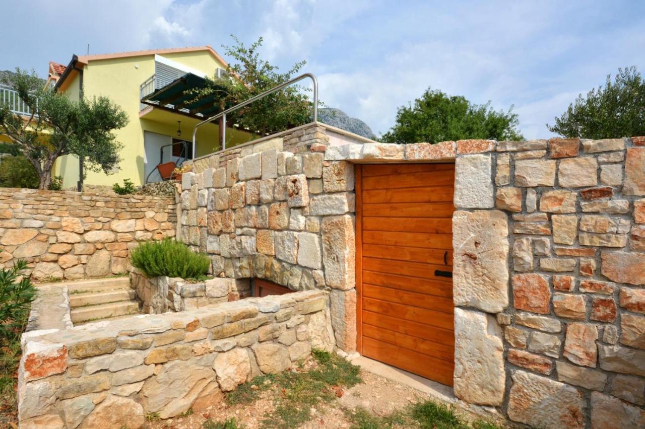 Holiday Home Nevenka Kastela Exterior photo